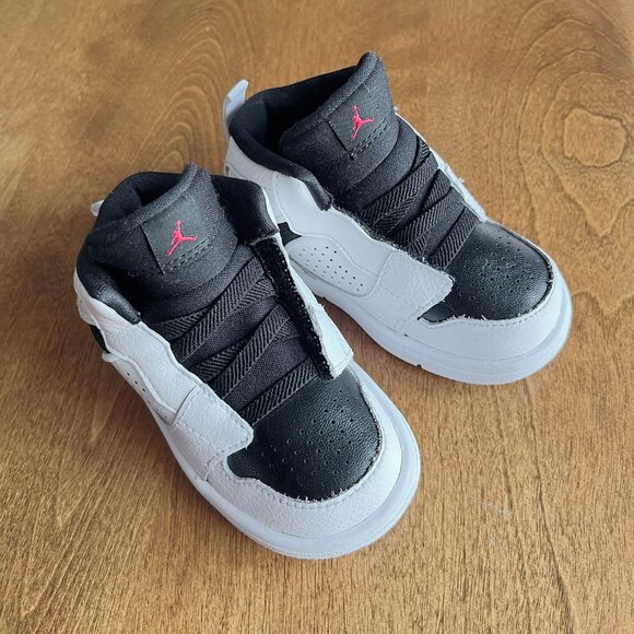 Air Jordan baby/toddler sneakers 6C - Picture 1 of 9